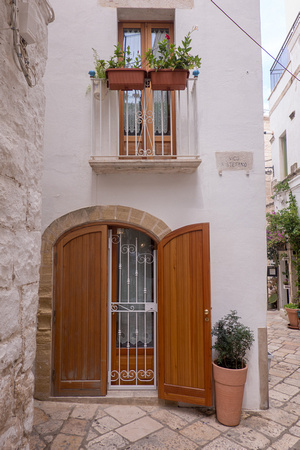 Polignano Door