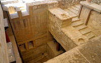 Knossos Multiple Stories