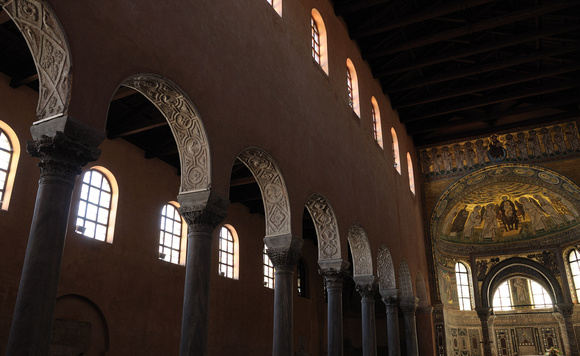 _Interior of Basilica of Euphrasis 0332